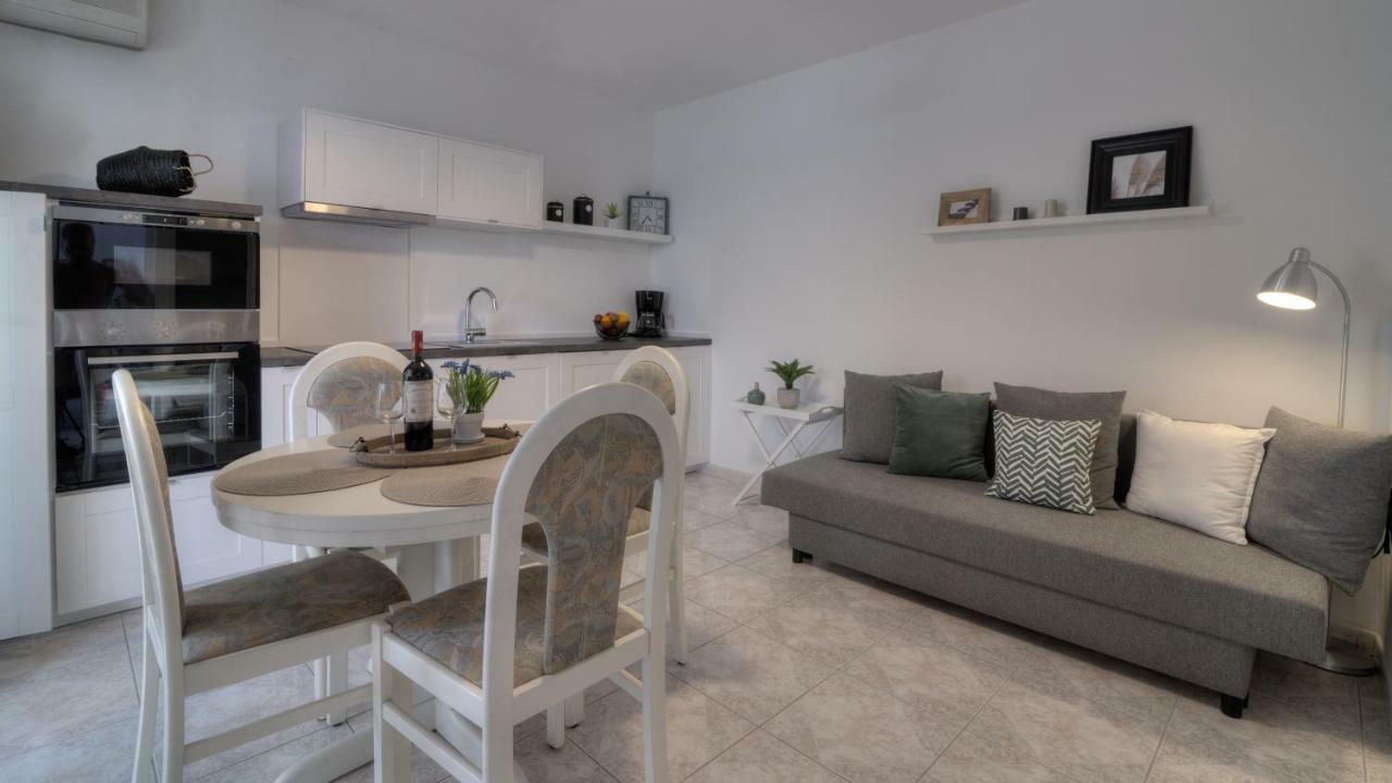 Apartment Barbara Senj  Luaran gambar